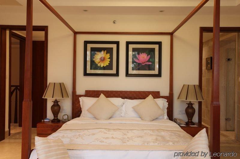 Aegean Suites Sanya Yalong Bay Resort Exterior foto